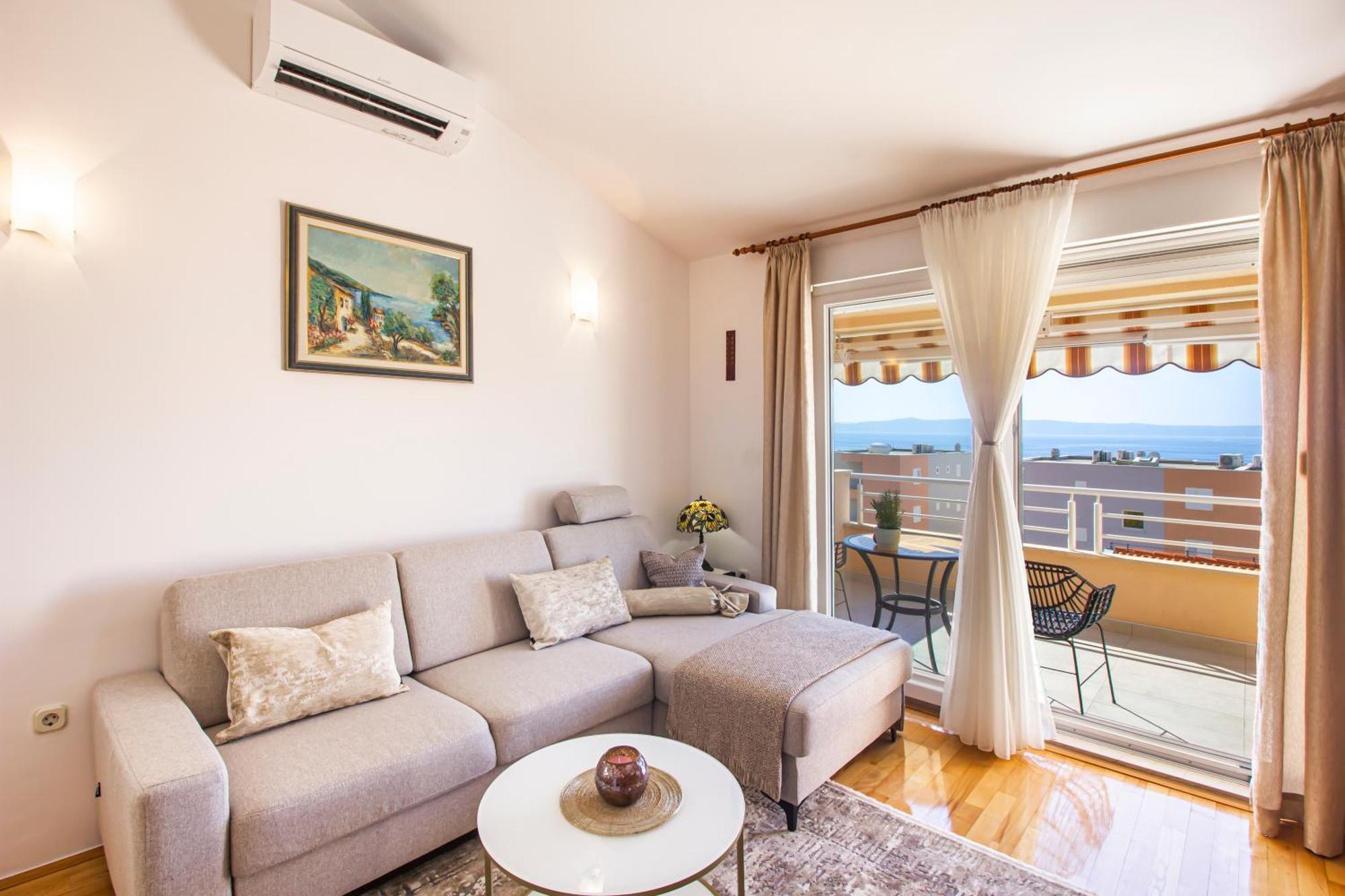 מאקרסקה Apartment Anita With Amazing Sea View מראה חיצוני תמונה