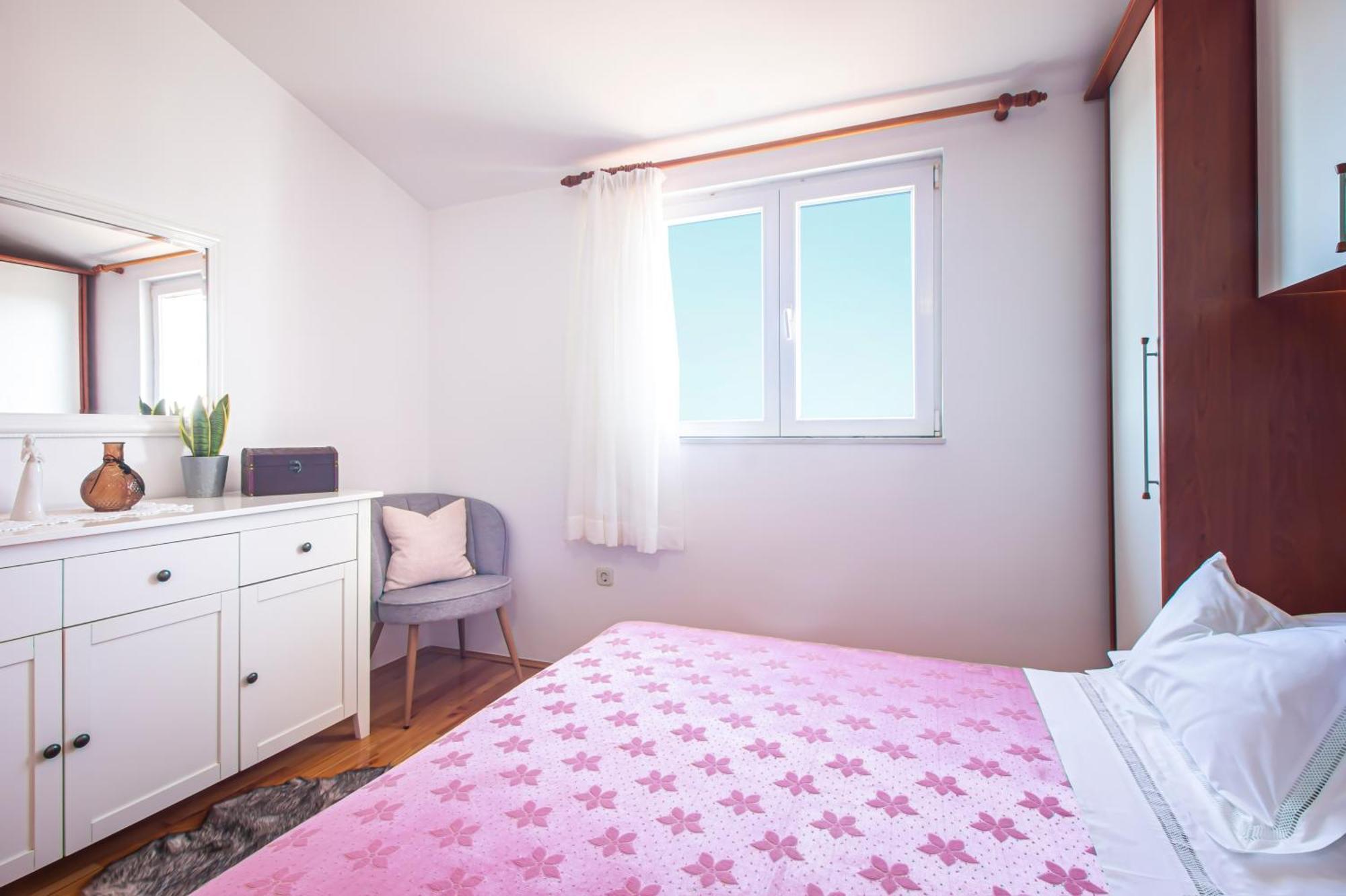 מאקרסקה Apartment Anita With Amazing Sea View מראה חיצוני תמונה